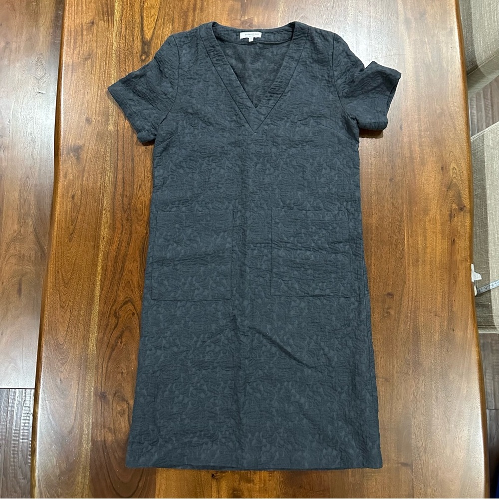 Emerson Fry V-neck Textured Pocket Shift Dress Size Small Capsule